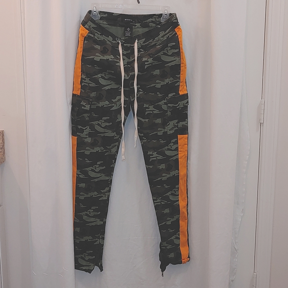 Cargo pants